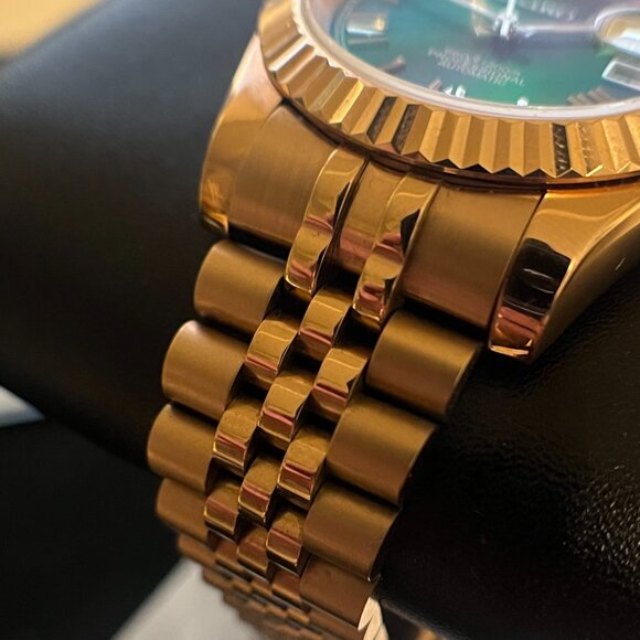 Seiko custom build rose gold green dial mod automatic watch -NH35 jubilee - Picture 4 of 6